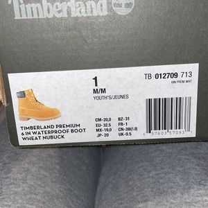 Kids/ youth wheat timberlands